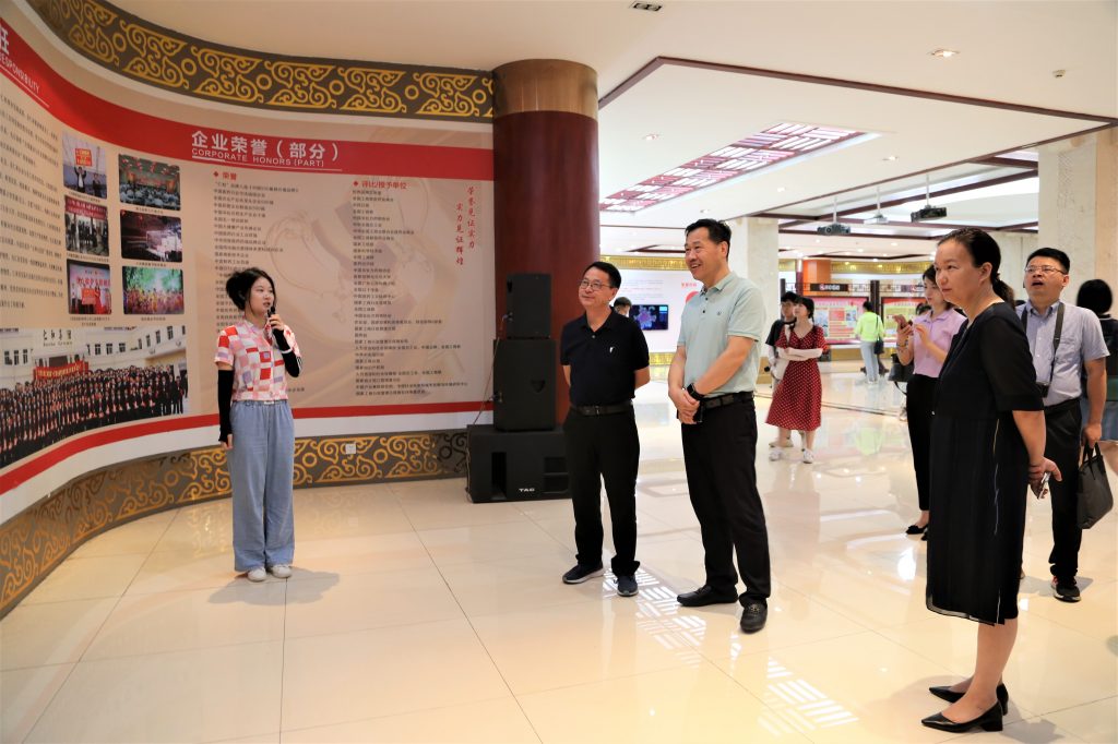1-1024x682 pg官方首页-不凡成就非凡,相信品牌的力量